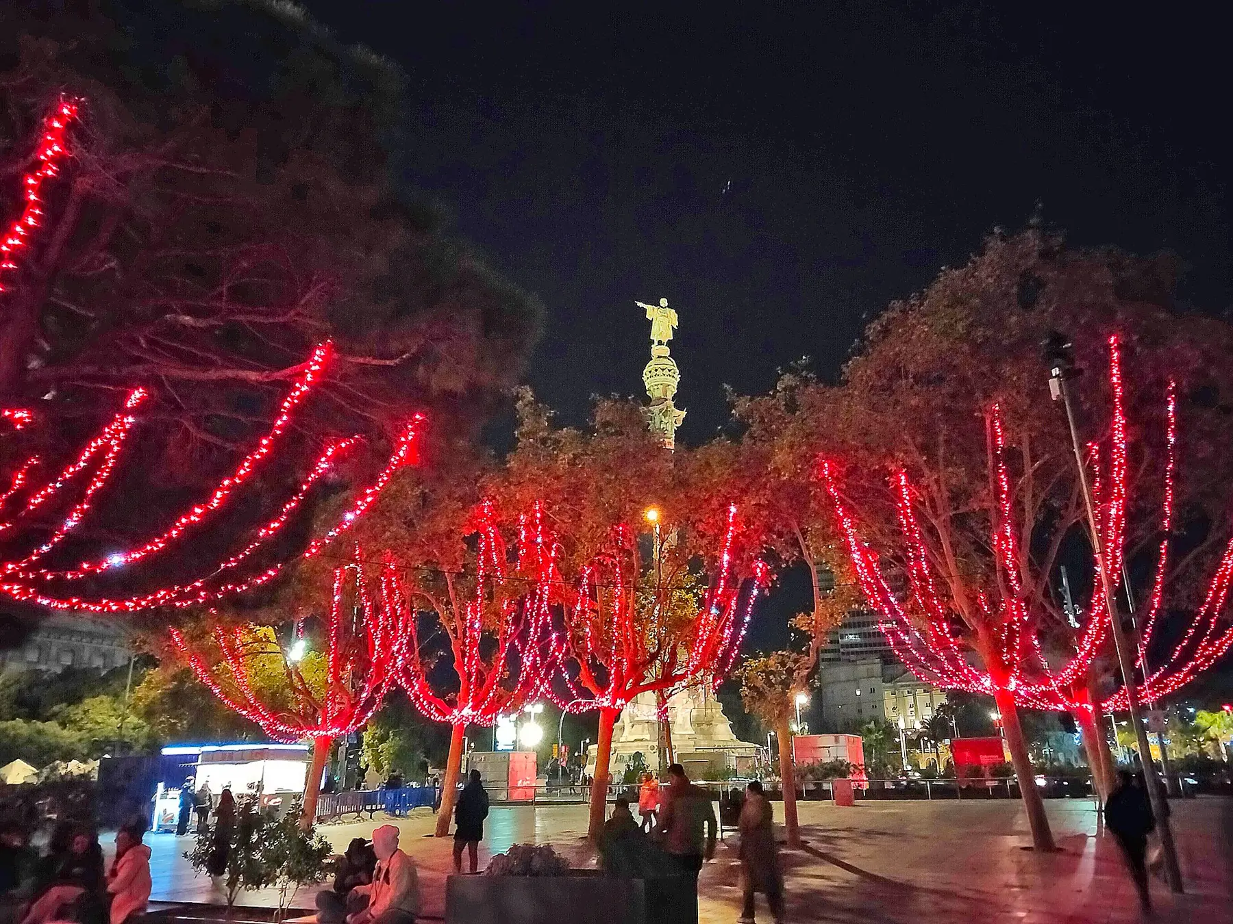 Christmas lights on the Moll de les Drassanes, with the Columbus Monument